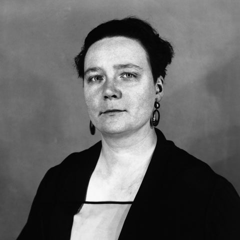 Dorothy L(eigh) Sayersová